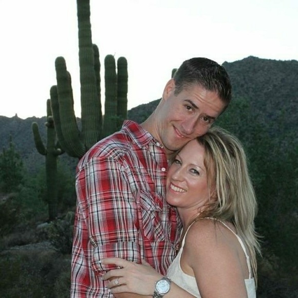 Meet your Posher, Sarah - Picture 2 of 2